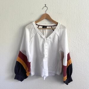 Vici White Gauze Peasant Blouse with Colorblock Sleeves